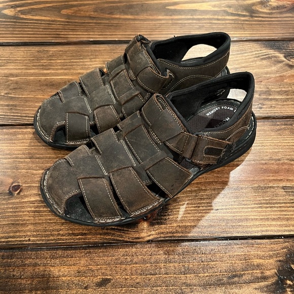 Rockport Men's Brown Leather Memory Foam Sandals, size 10, GUC, comfort, casual - Picture 1 of 8